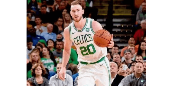 Hayward met fin à 14 ans de carrière en NBA Hayward met fin à 14 ans de carrière en NBA
