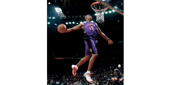 Les Nets retirent le maillot n°15 de Vince Carter !