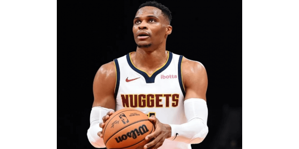 Les débuts de Westbrook avec les Nuggets montrent un esprit combatif Les débuts de Westbrook avec les Nuggets montrent un esprit combatif