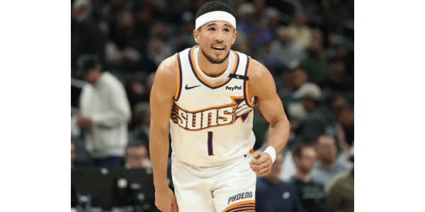 Le renouvellement de contrat de Booker pour 2 ans à 145 millions de dollars établit un nouveau record NBA Le renouvellement de contrat de Booker pour 2 ans à 145 millions de dollars établit un nouveau record NBA