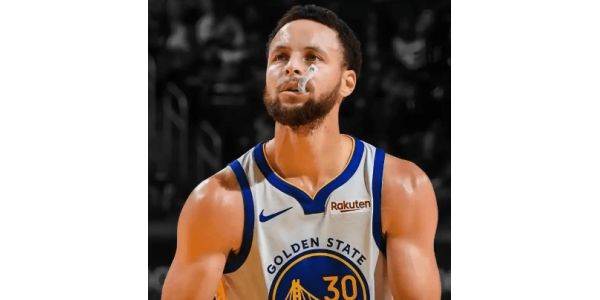 Curry demeure le pilier de l'équipe, mais les Warriors font face à un chemin vers le titre de plus en plus ardu