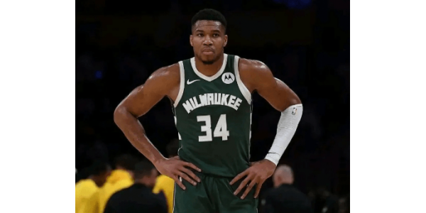 Le départ de Giannis Antetokounmpo des Milwaukee Bucks semble désormais inévitable Le départ de Giannis Antetokounmpo des Milwaukee Bucks semble désormais inévitable
