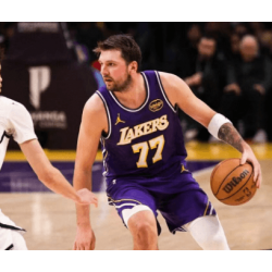 Luka Doncic franchit la barre des 15 000 points et relance la course au titre de MVP
