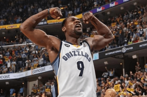 Le maillot de Tony Allen, le meilleur défenseur de Kobe Bryant, est retiré