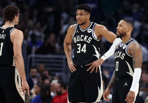 Les Bucks ont perdu 4 matchs d'affilée, Antetokounmpo pourrait quitter l'équipe