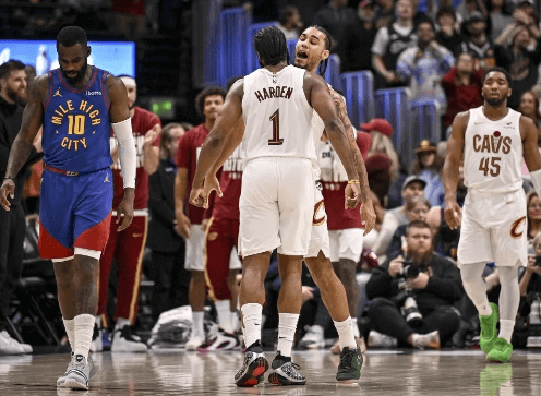Harden établit des records en deux matchs et révèle un nouveau Mitchell