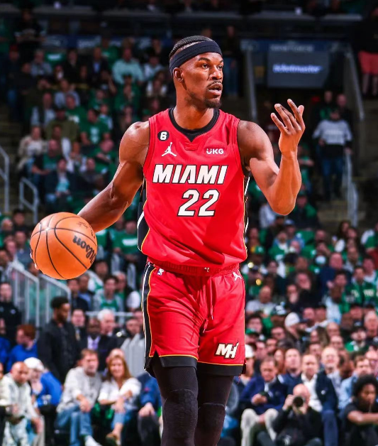 La finale de la Conférence de l'Est G1 Heat s'est inversée et a vaincu les Celtics