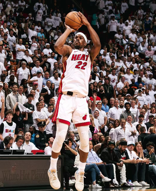 Le 6ème "Black Eight Miracle" de l'histoire de la NBA